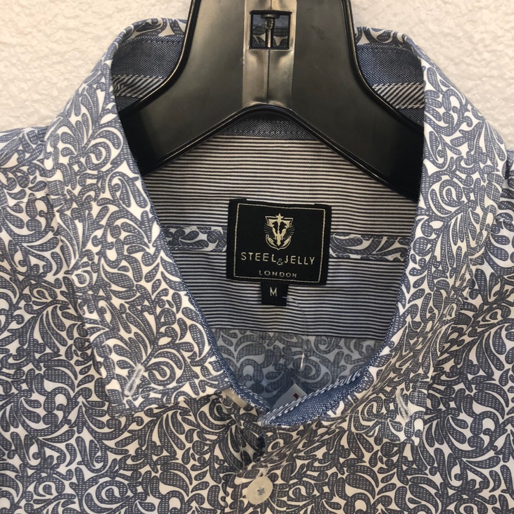 NWT Steel & Jelly- Men’s Short sleeve button up